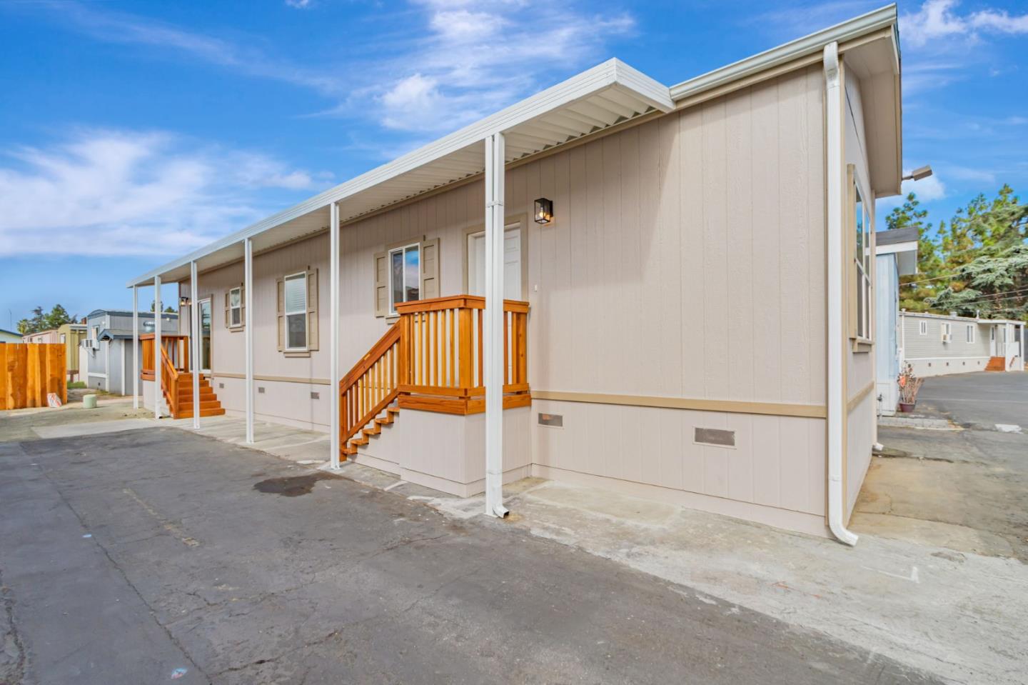 Detail Gallery Image 4 of 30 For 1500 Virginia Pl #149,  San Jose,  CA 95116 - 2 Beds | 1 Baths