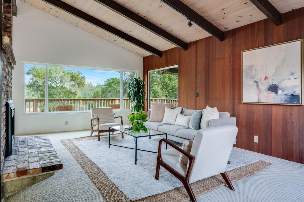 Detail Gallery Image 10 of 37 For 250 Carol Way, Aptos,  CA 95003 - 3 Beds | 2 Baths