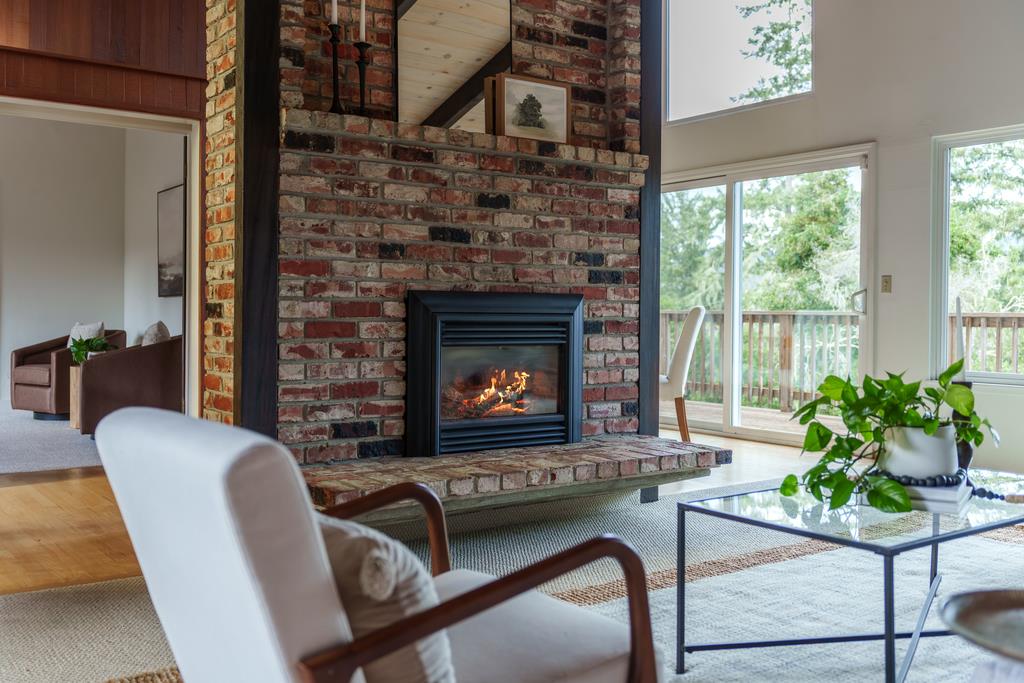 Detail Gallery Image 12 of 37 For 250 Carol Way, Aptos,  CA 95003 - 3 Beds | 2 Baths