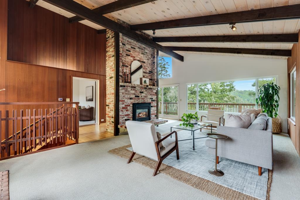 Detail Gallery Image 9 of 37 For 250 Carol Way, Aptos,  CA 95003 - 3 Beds | 2 Baths