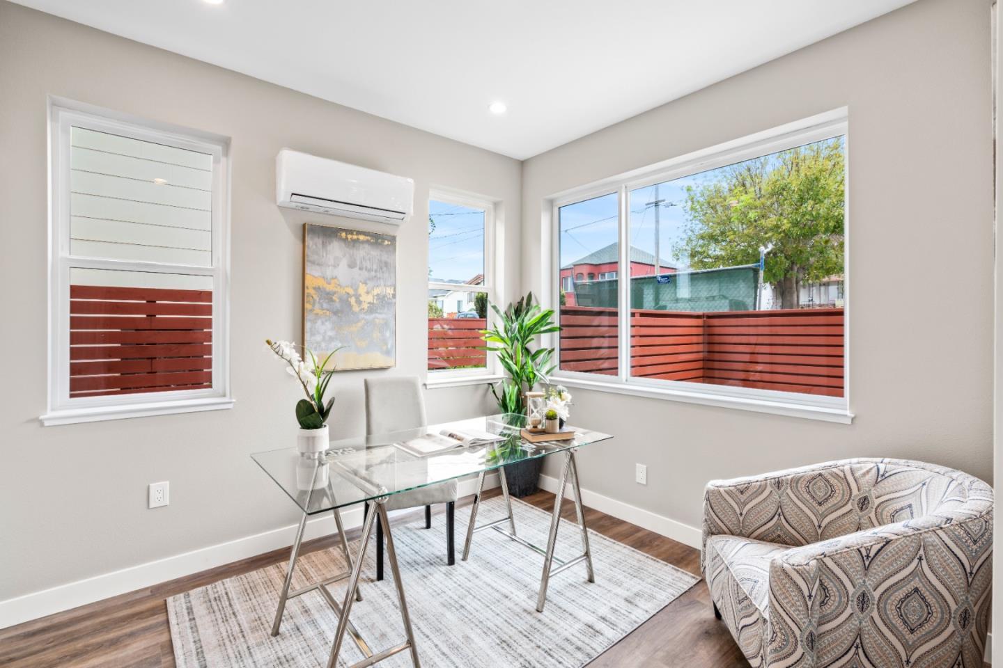 Detail Gallery Image 15 of 43 For 645 Baden Ave #4,  South San Francisco,  CA 94080 - 4 Beds | 3/1 Baths