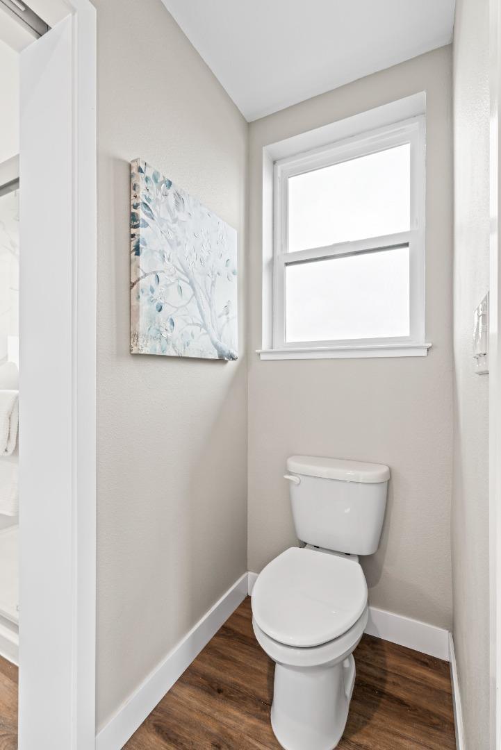 Detail Gallery Image 31 of 43 For 645 Baden Ave #4,  South San Francisco,  CA 94080 - 4 Beds | 3/1 Baths
