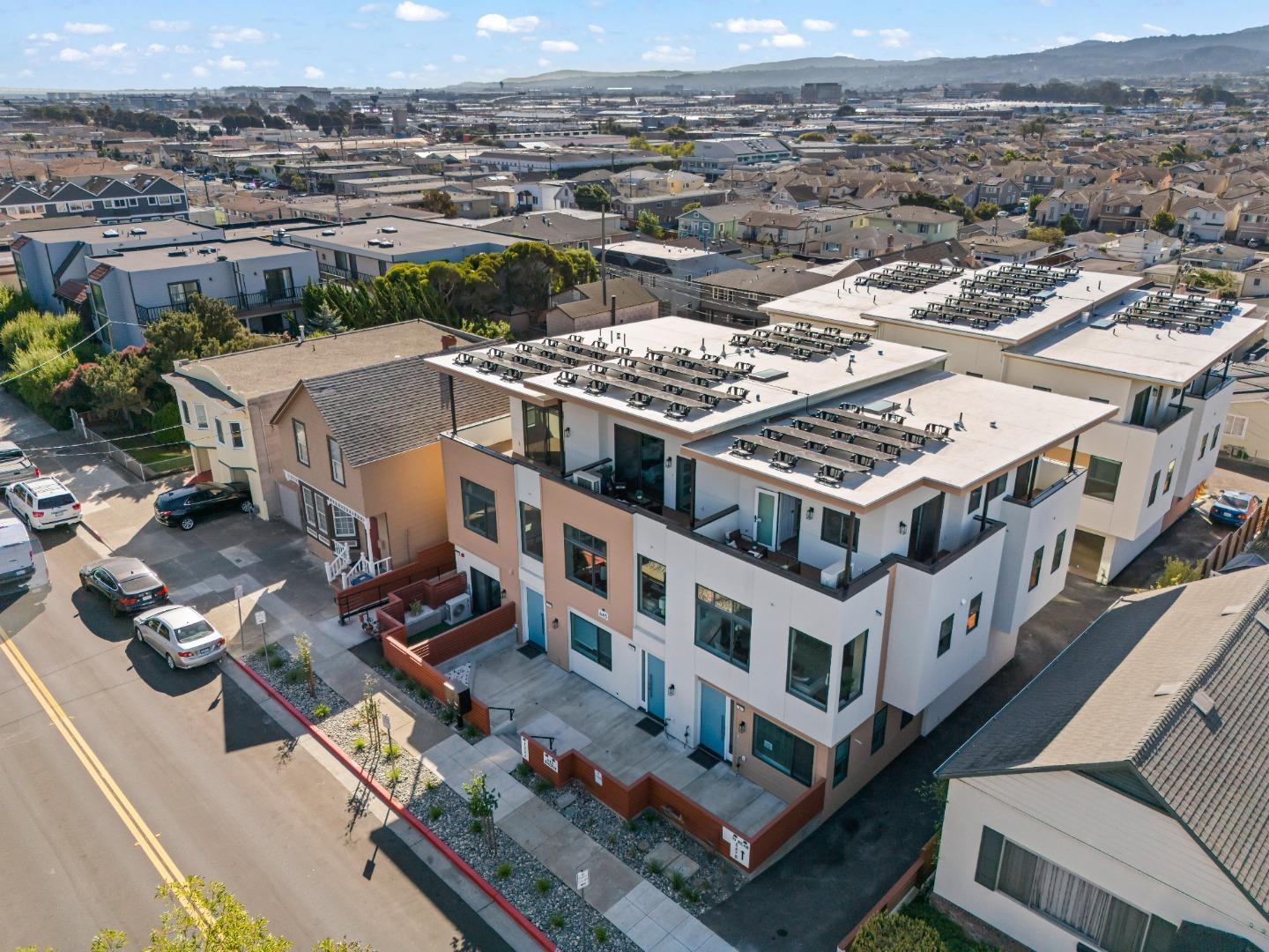 Detail Gallery Image 40 of 43 For 645 Baden Ave #4,  South San Francisco,  CA 94080 - 4 Beds | 3/1 Baths