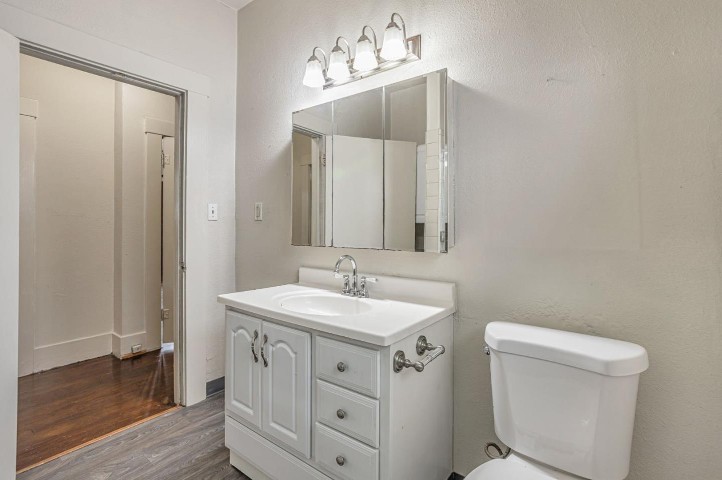 Detail Gallery Image 24 of 37 For 84 S 5th St, San Jose,  CA 95112 - 2 Beds | 1 Baths