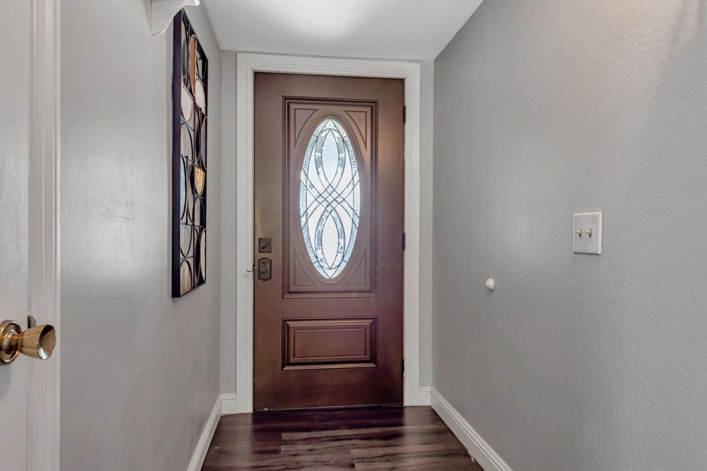 Detail Gallery Image 5 of 27 For 71 Hayes Ave, San Jose,  CA 95123 - 5 Beds | 3 Baths