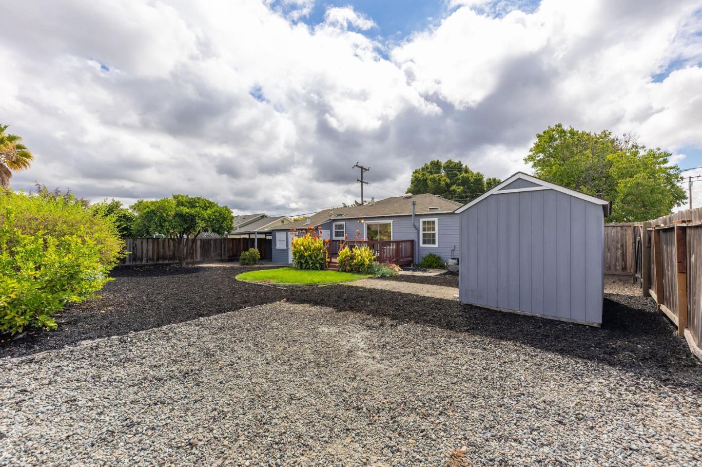 Detail Gallery Image 36 of 45 For 2204 Lobert St, Castro Valley,  CA 94546 - 2 Beds | 1 Baths