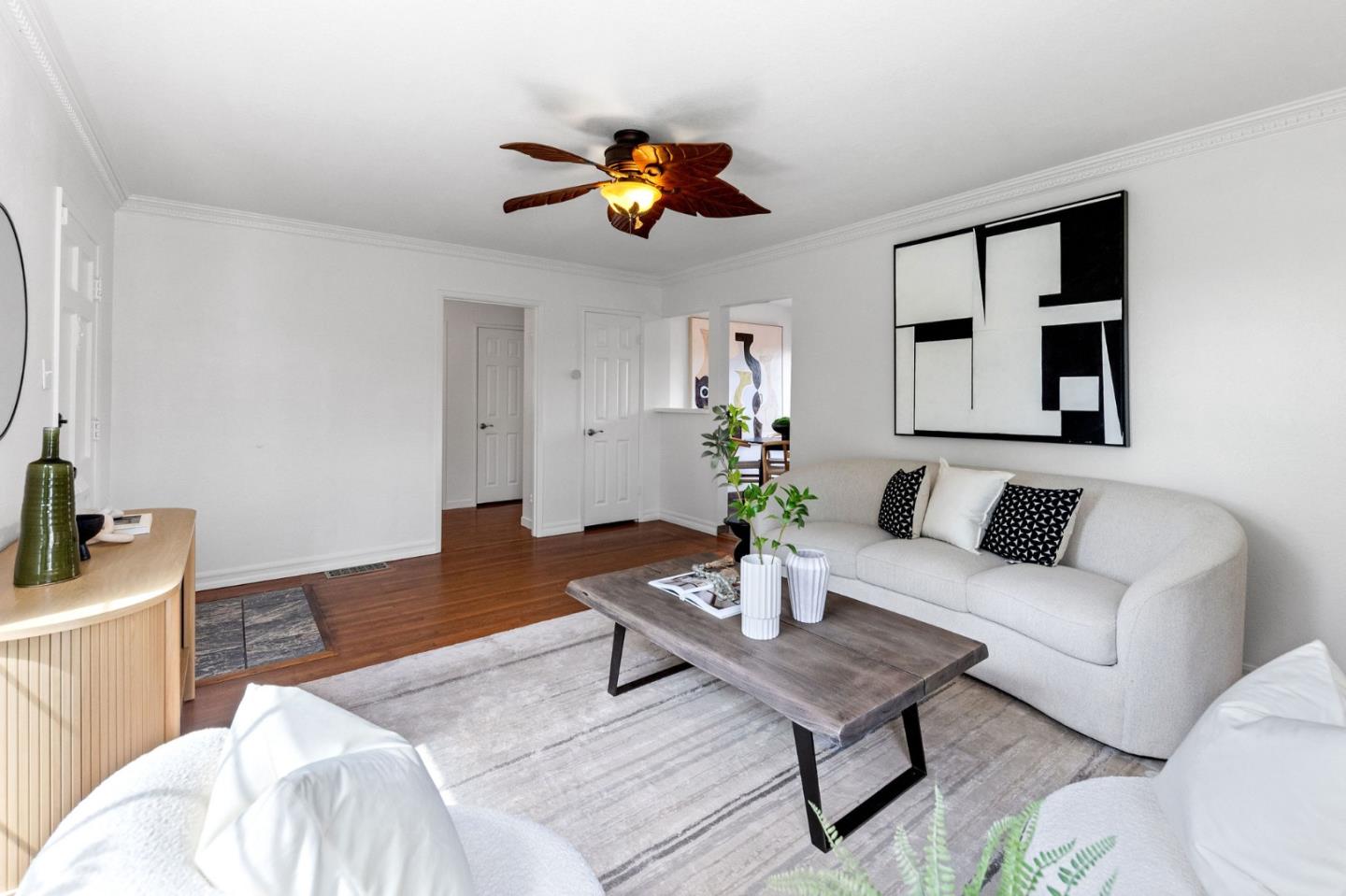 Detail Gallery Image 8 of 45 For 2204 Lobert St, Castro Valley,  CA 94546 - 2 Beds | 1 Baths