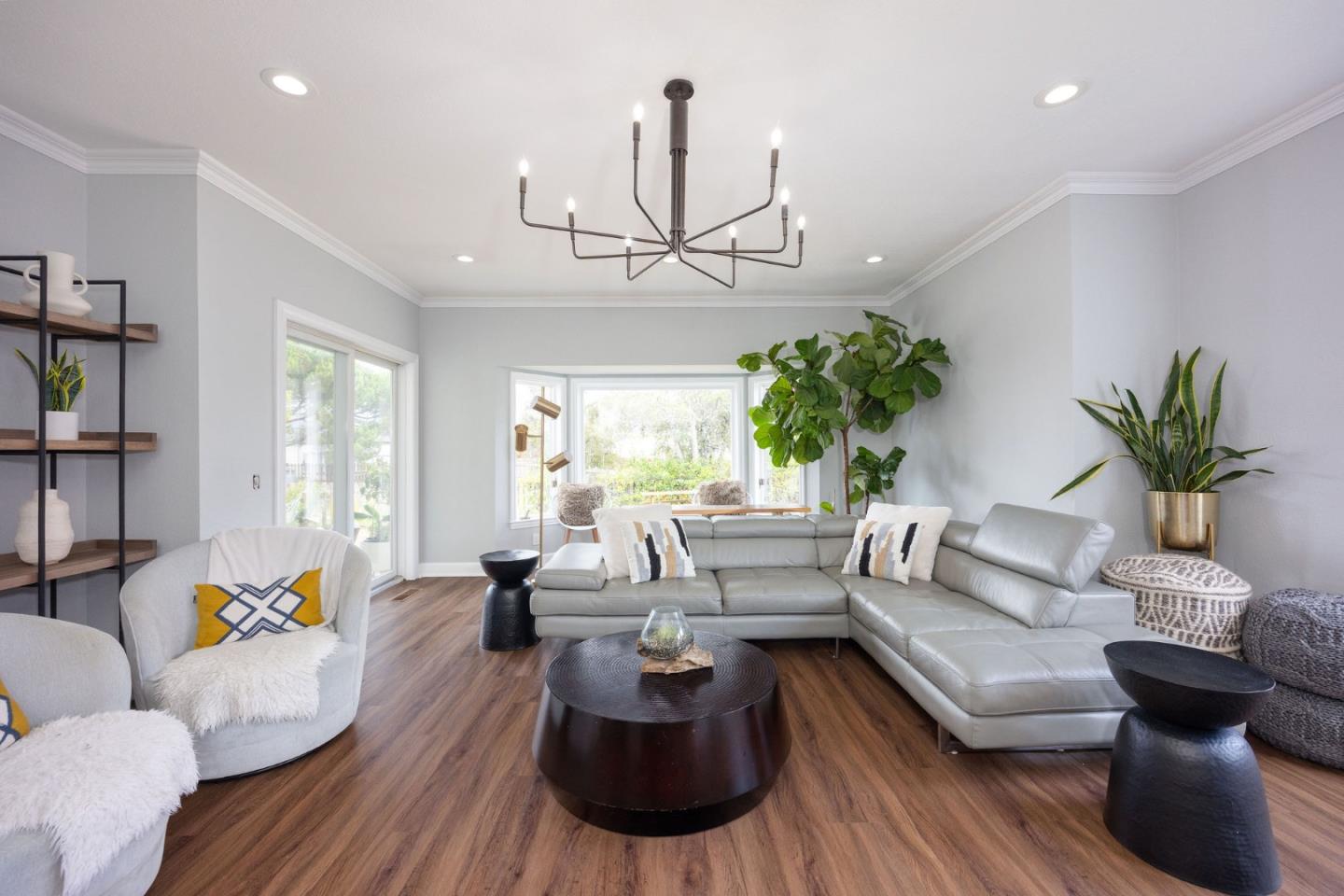 Detail Gallery Image 15 of 46 For 2300 Burning Tree Rd, Half Moon Bay,  CA 94019 - 5 Beds | 4/1 Baths