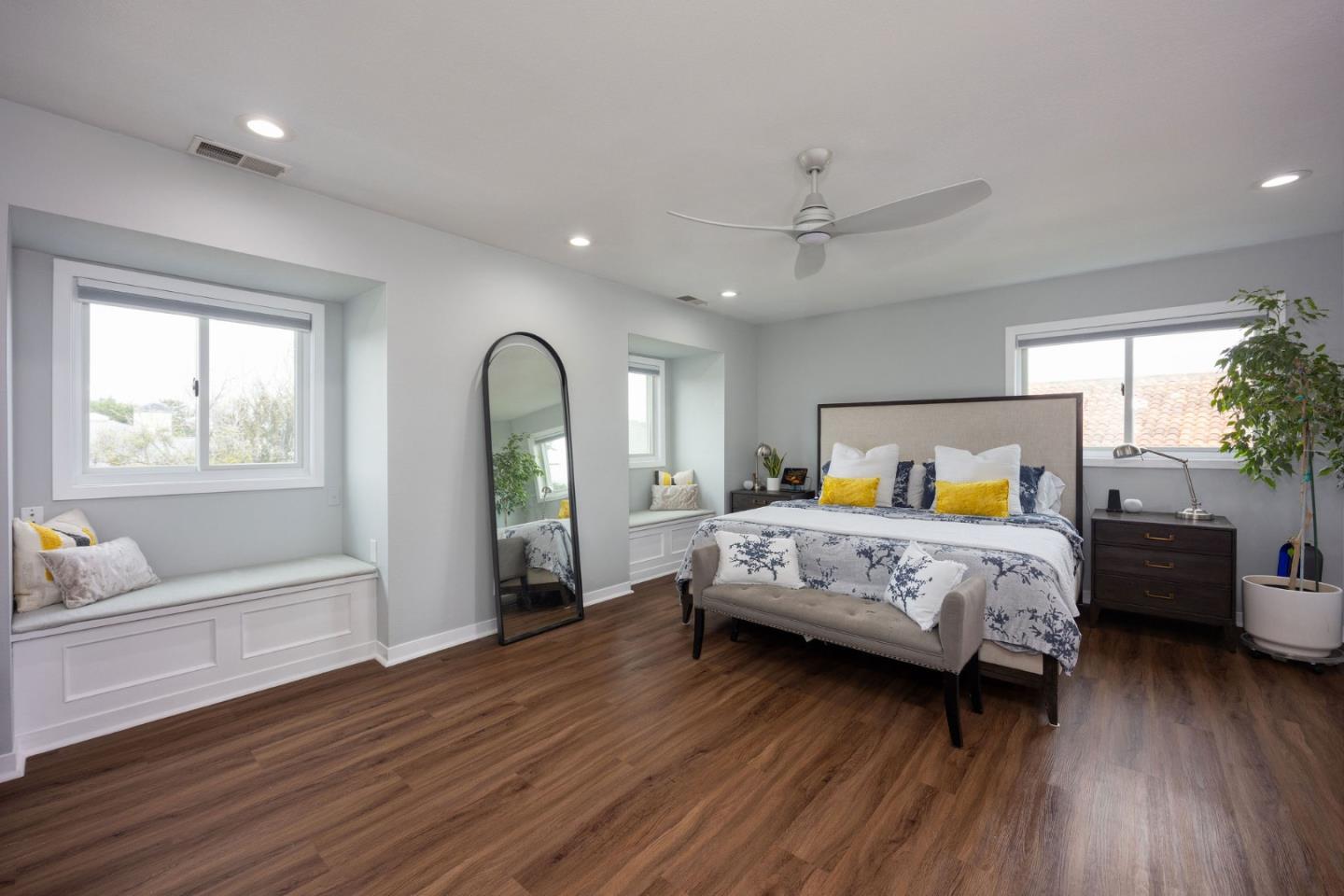 Detail Gallery Image 18 of 46 For 2300 Burning Tree Rd, Half Moon Bay,  CA 94019 - 5 Beds | 4/1 Baths