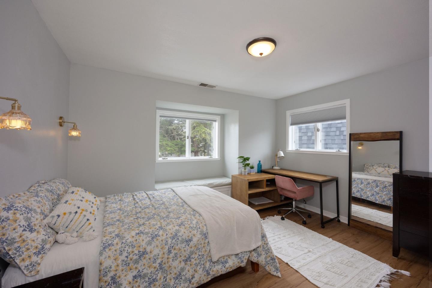 Detail Gallery Image 23 of 46 For 2300 Burning Tree Rd, Half Moon Bay,  CA 94019 - 5 Beds | 4/1 Baths
