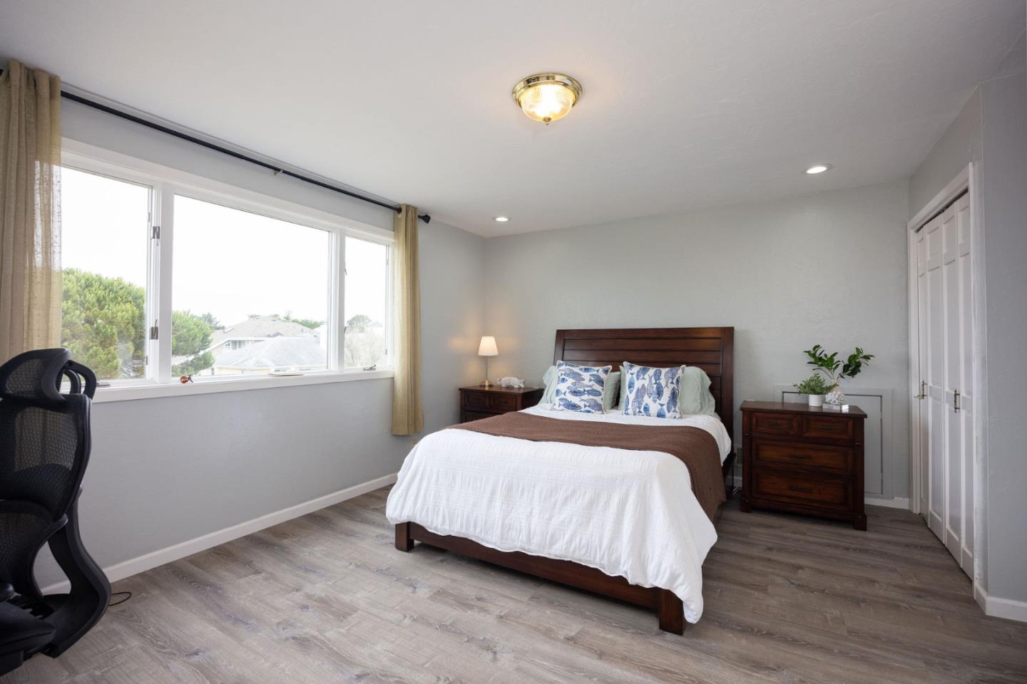 Detail Gallery Image 28 of 46 For 2300 Burning Tree Rd, Half Moon Bay,  CA 94019 - 5 Beds | 4/1 Baths