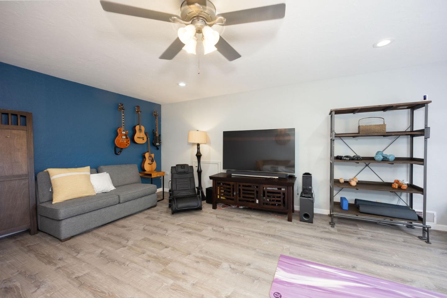 Detail Gallery Image 32 of 46 For 2300 Burning Tree Rd, Half Moon Bay,  CA 94019 - 5 Beds | 4/1 Baths