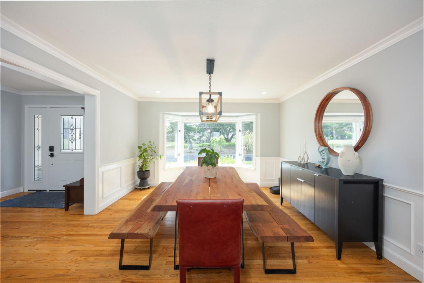 Detail Gallery Image 5 of 46 For 2300 Burning Tree Rd, Half Moon Bay,  CA 94019 - 5 Beds | 4/1 Baths