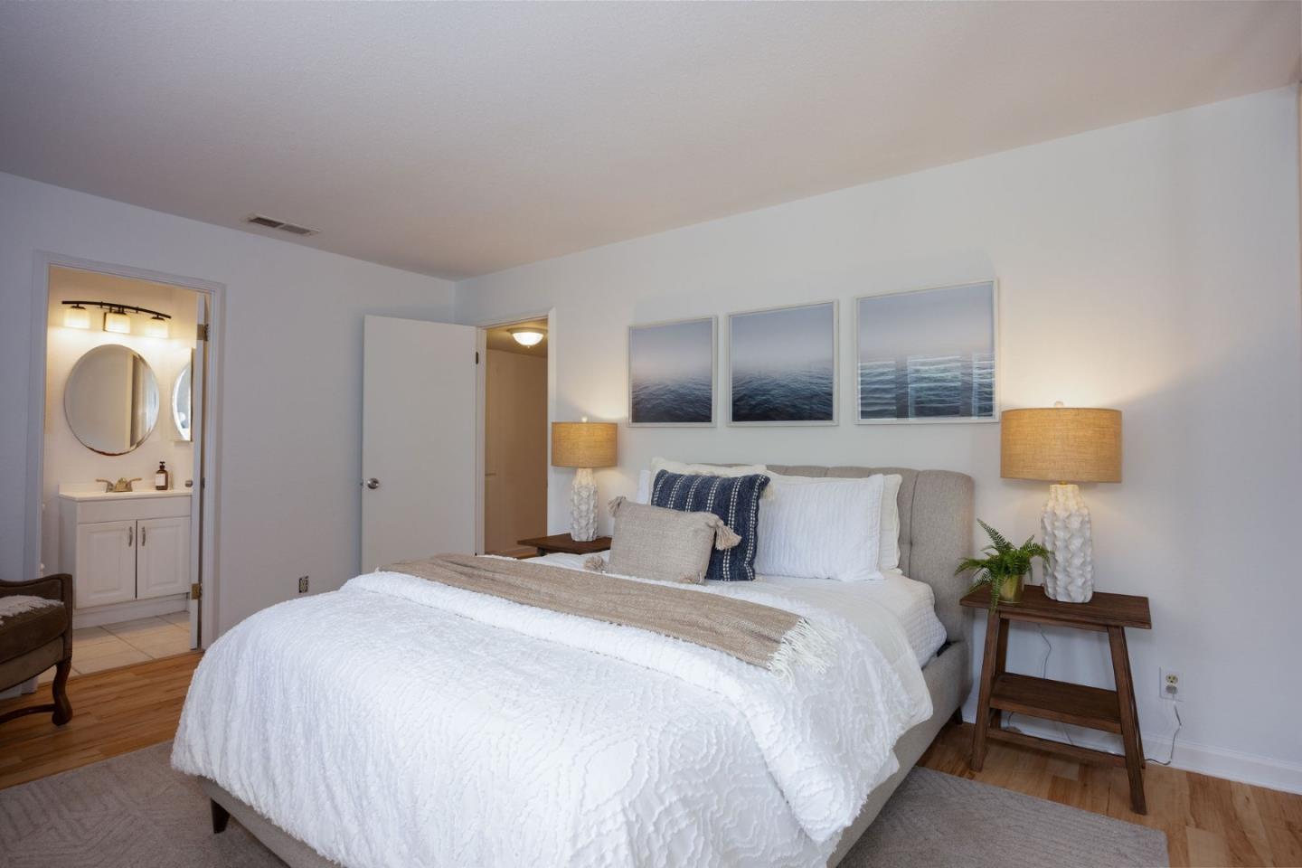 Detail Gallery Image 18 of 35 For 120 Bridgeport Dr, Half Moon Bay,  CA 94019 - 4 Beds | 2 Baths