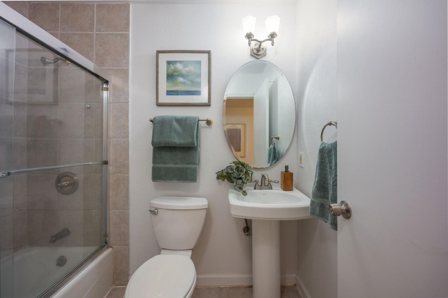 Detail Gallery Image 20 of 35 For 120 Bridgeport Dr, Half Moon Bay,  CA 94019 - 4 Beds | 2 Baths