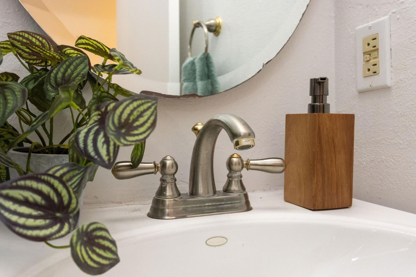 Detail Gallery Image 21 of 35 For 120 Bridgeport Dr, Half Moon Bay,  CA 94019 - 4 Beds | 2 Baths