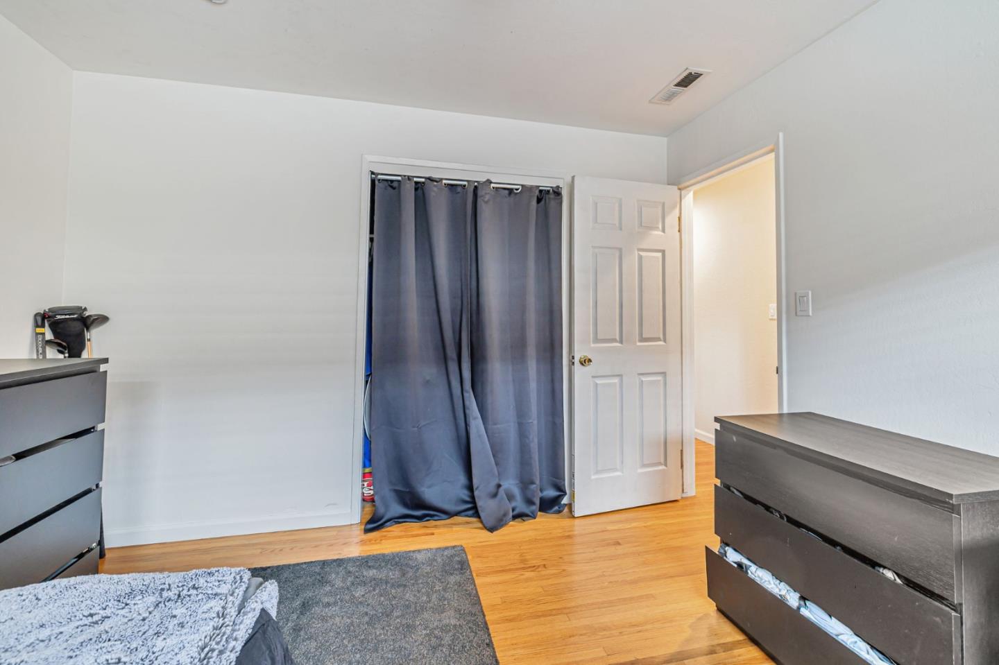 Detail Gallery Image 18 of 41 For 1523 Shaw Dr, San Jose,  CA 95118 - 4 Beds | 2/1 Baths