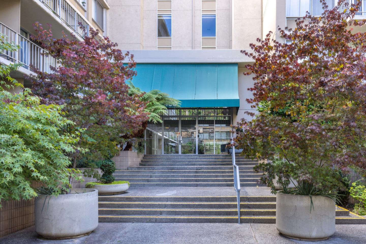 Detail Gallery Image 14 of 34 For 400 Davey Glen Rd #4503,  Belmont,  CA 94002 - 1 Beds | 1 Baths