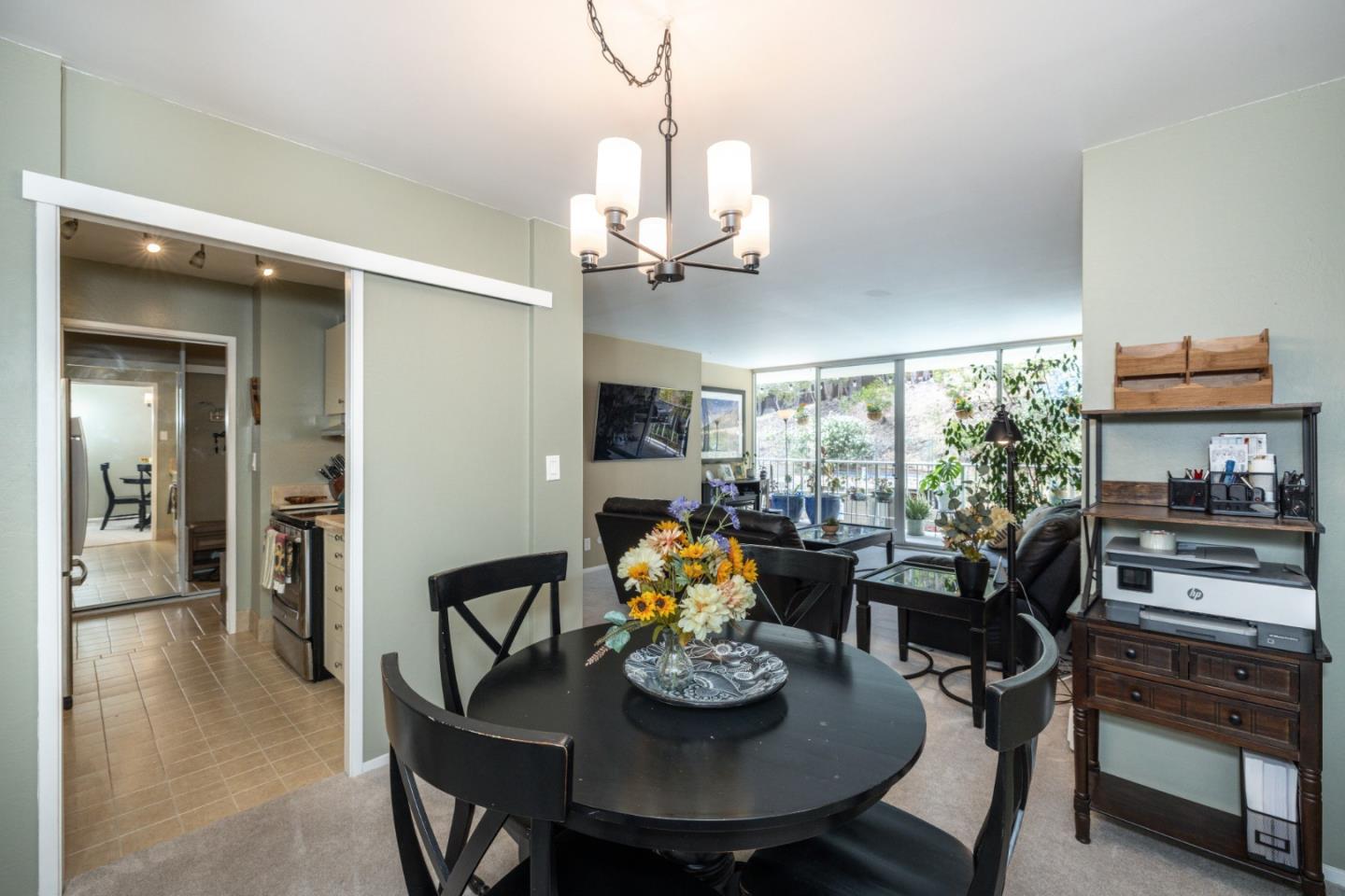 Detail Gallery Image 3 of 34 For 400 Davey Glen Rd #4503,  Belmont,  CA 94002 - 1 Beds | 1 Baths