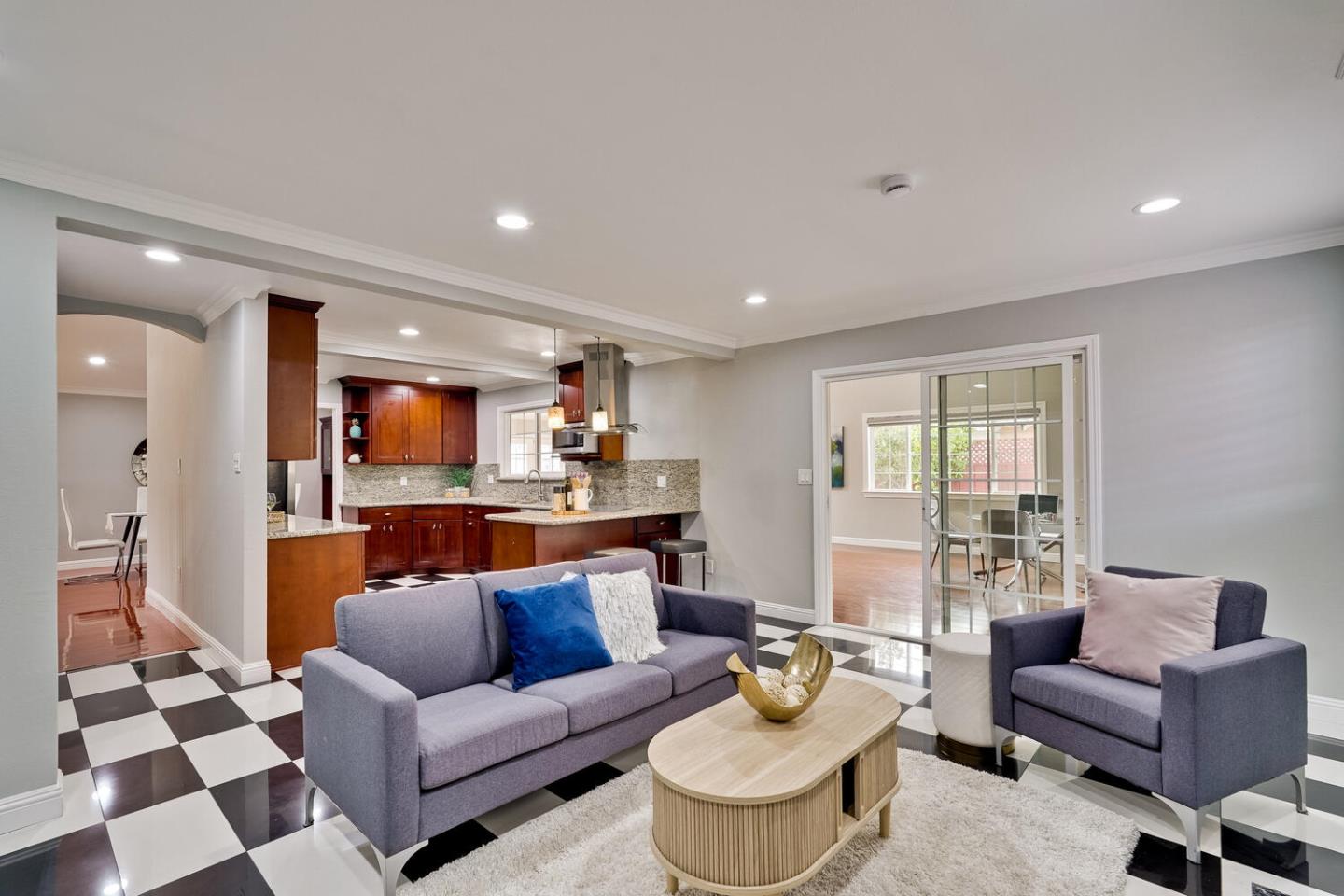 Detail Gallery Image 25 of 72 For 4611 Carmen Way, Union City,  CA 94587 - 4 Beds | 2/1 Baths
