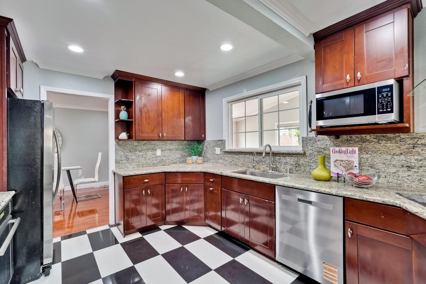 Detail Gallery Image 30 of 72 For 4611 Carmen Way, Union City,  CA 94587 - 4 Beds | 2/1 Baths
