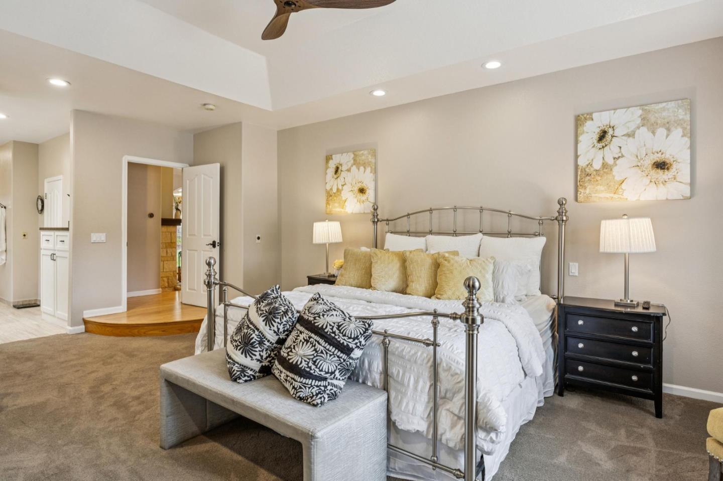 Detail Gallery Image 27 of 63 For 7000 Diablo Hills Rd, Tres Pinos,  CA 95075 - 5 Beds | 3 Baths