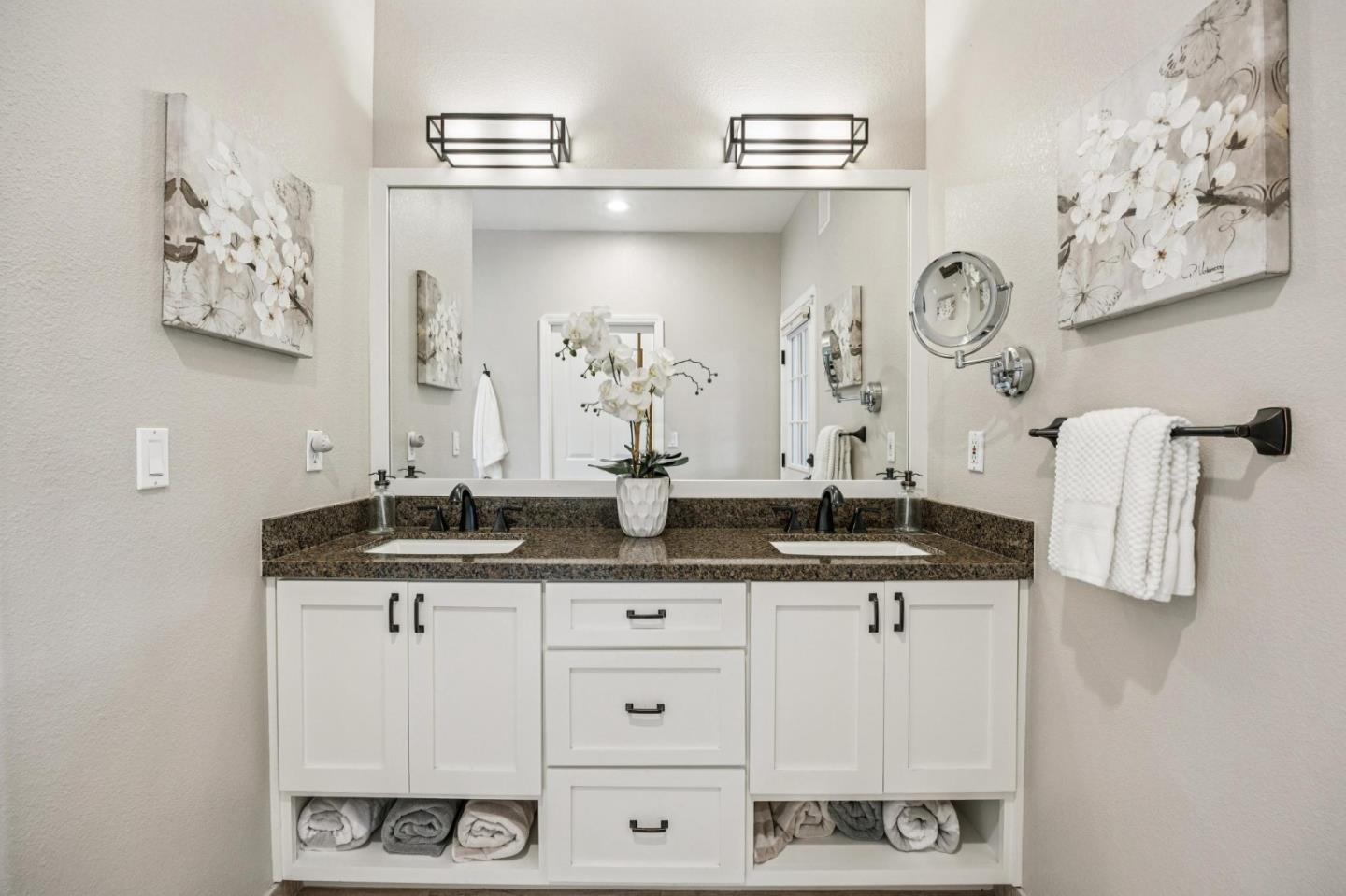 Detail Gallery Image 34 of 63 For 7000 Diablo Hills Rd, Tres Pinos,  CA 95075 - 5 Beds | 3 Baths