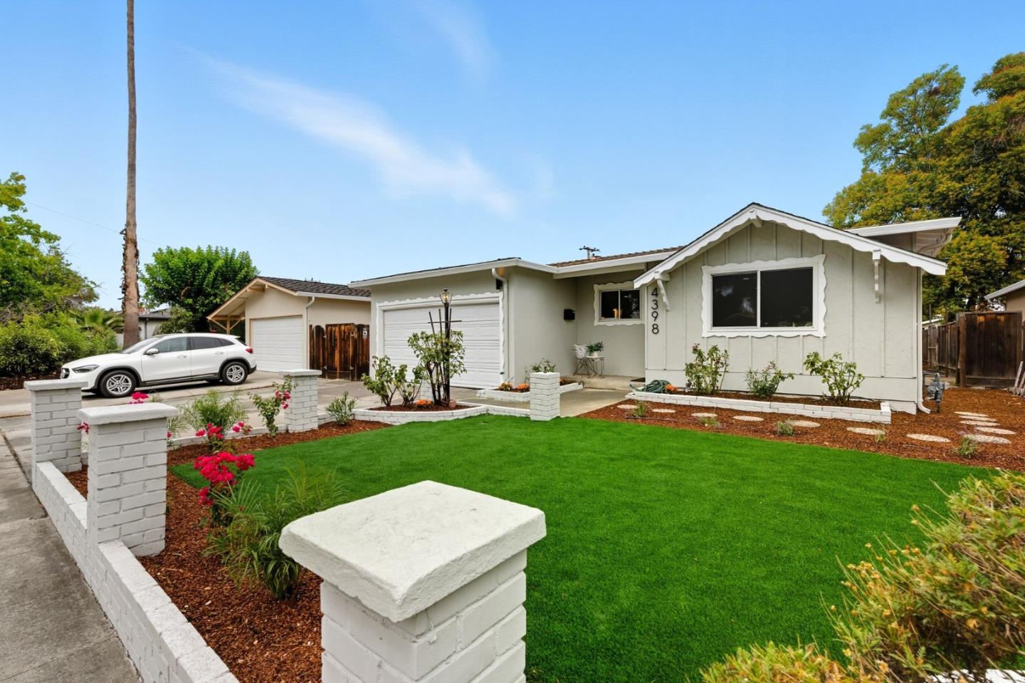 Detail Gallery Image 3 of 31 For 4398 Camden Ave, San Jose,  CA 95124 - 4 Beds | 2 Baths