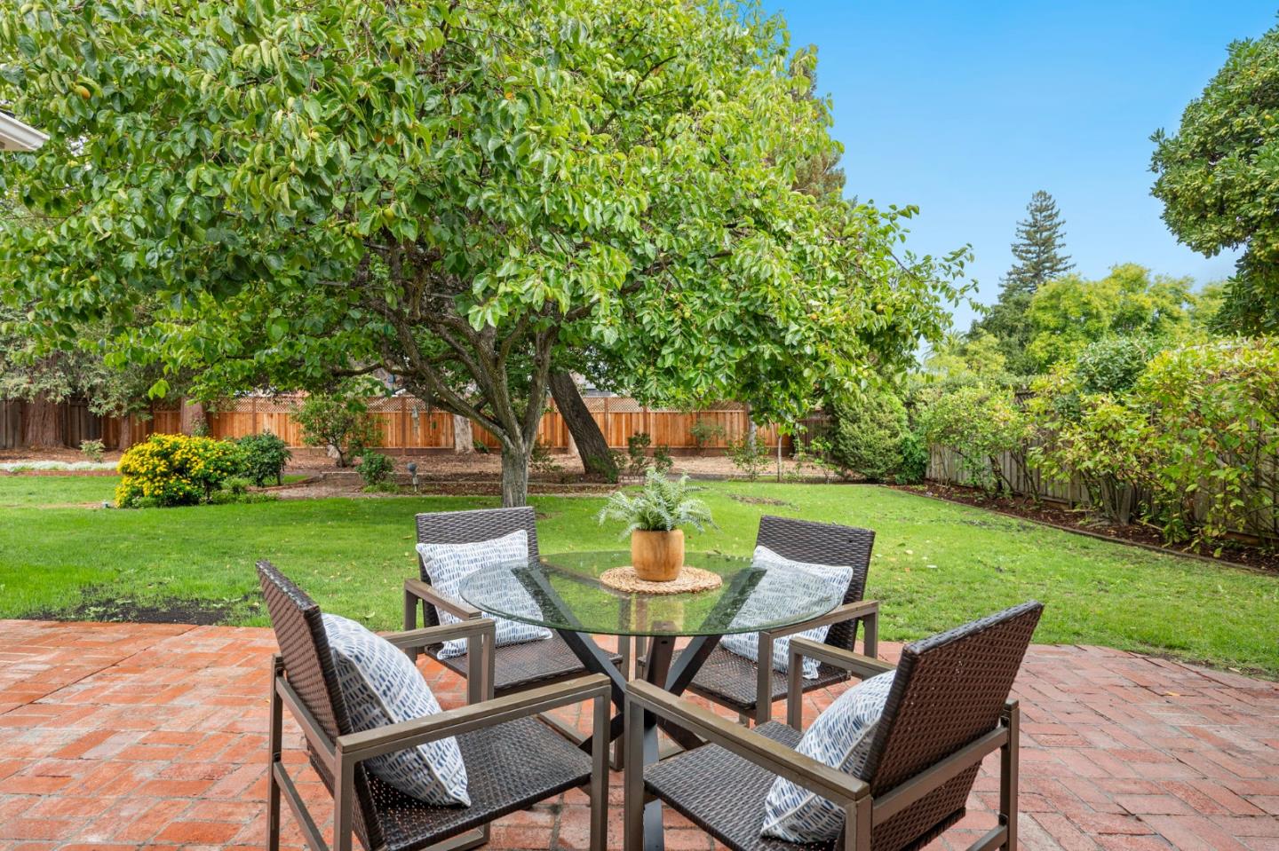Detail Gallery Image 39 of 45 For 721 Raymundo Ave, Los Altos,  CA 94024 - 3 Beds | 3 Baths