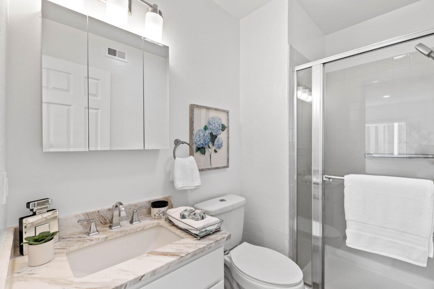 Detail Gallery Image 14 of 23 For 1522 Mckinley Ave, San Jose,  CA 95126 - 2 Beds | 2 Baths