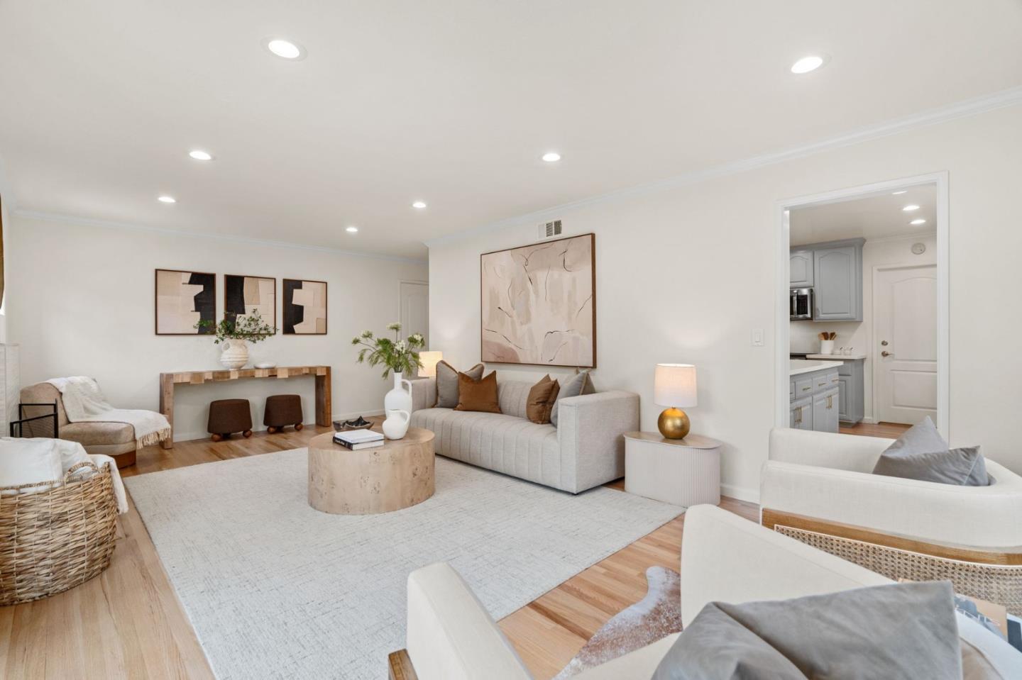 Detail Gallery Image 12 of 36 For 5177 Englewood Dr, San Jose,  CA 95129 - 4 Beds | 2 Baths