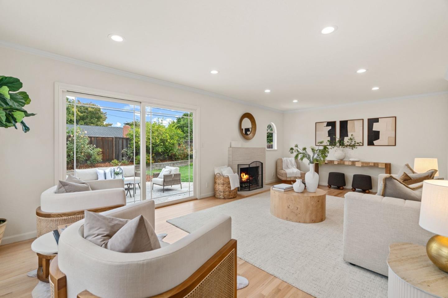 Detail Gallery Image 15 of 36 For 5177 Englewood Dr, San Jose,  CA 95129 - 4 Beds | 2 Baths