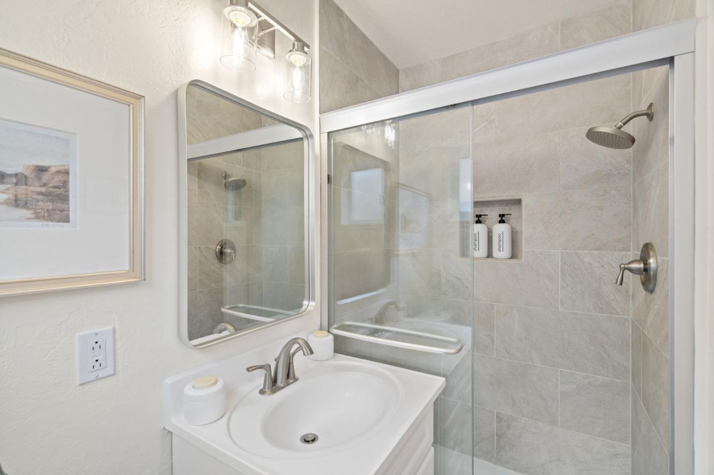 Detail Gallery Image 28 of 36 For 5177 Englewood Dr, San Jose,  CA 95129 - 4 Beds | 2 Baths