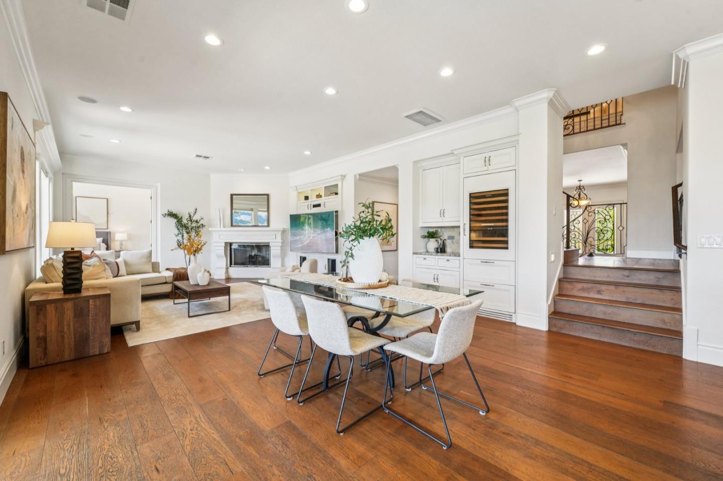 Detail Gallery Image 17 of 94 For 5142 Eastbourne Dr, San Jose,  CA 95138 - 6 Beds | 4/1 Baths