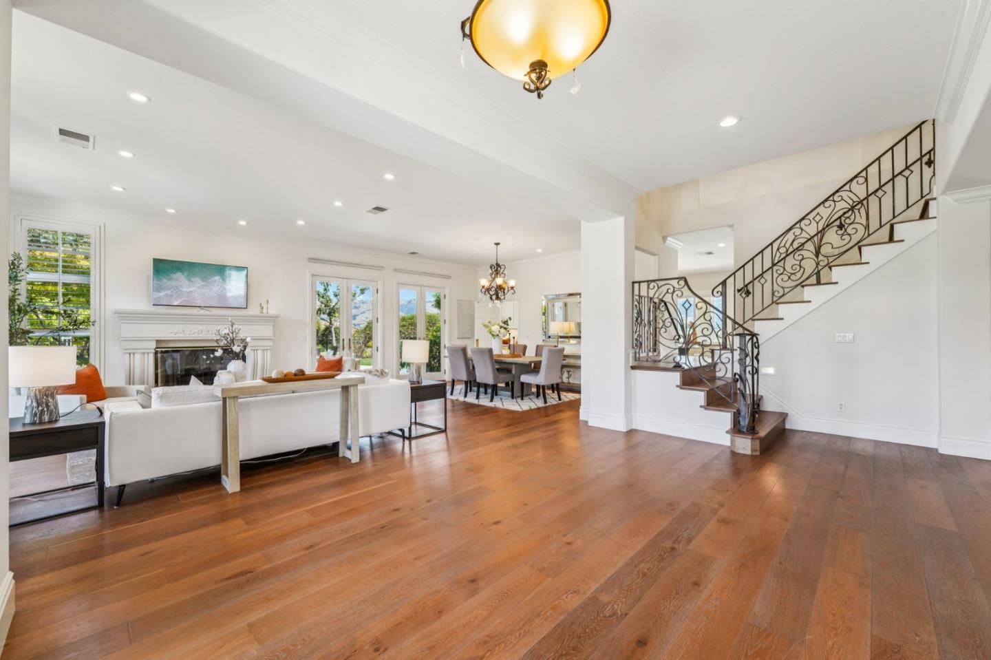 Detail Gallery Image 23 of 94 For 5142 Eastbourne Dr, San Jose,  CA 95138 - 6 Beds | 4/1 Baths