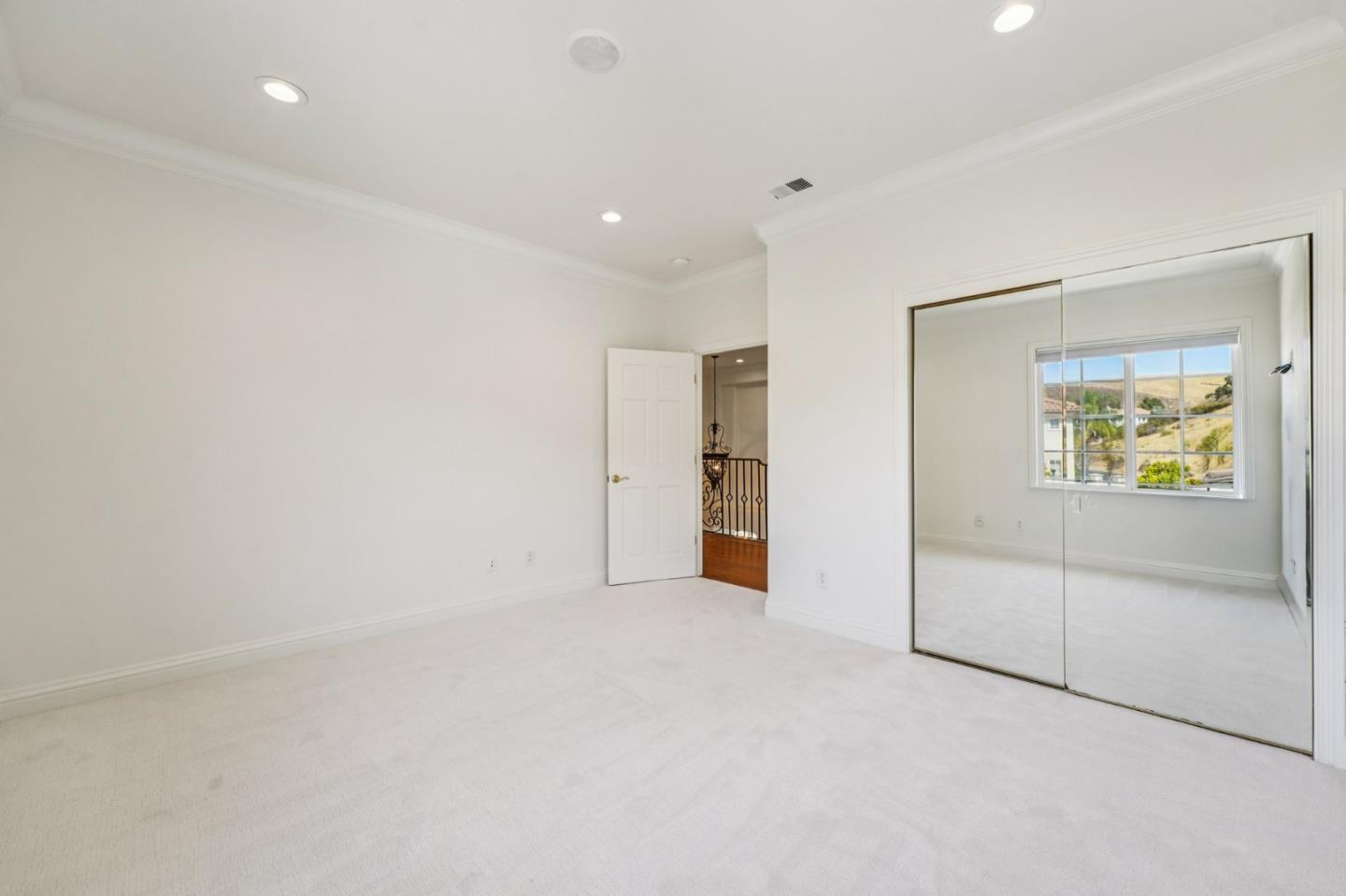 Detail Gallery Image 60 of 94 For 5142 Eastbourne Dr, San Jose,  CA 95138 - 6 Beds | 4/1 Baths