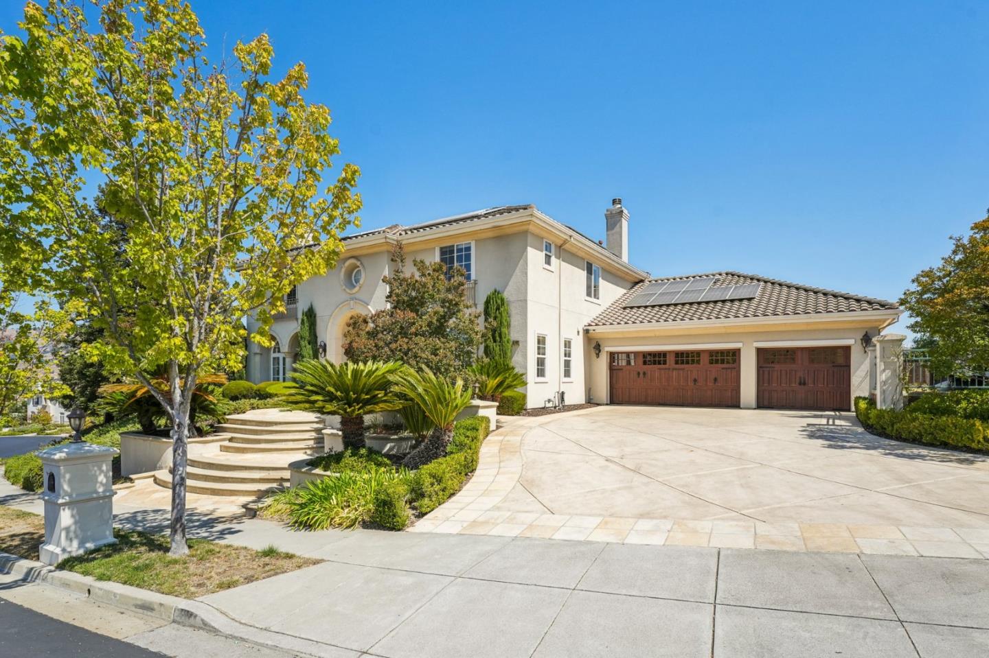 Detail Gallery Image 65 of 94 For 5142 Eastbourne Dr, San Jose,  CA 95138 - 6 Beds | 4/1 Baths