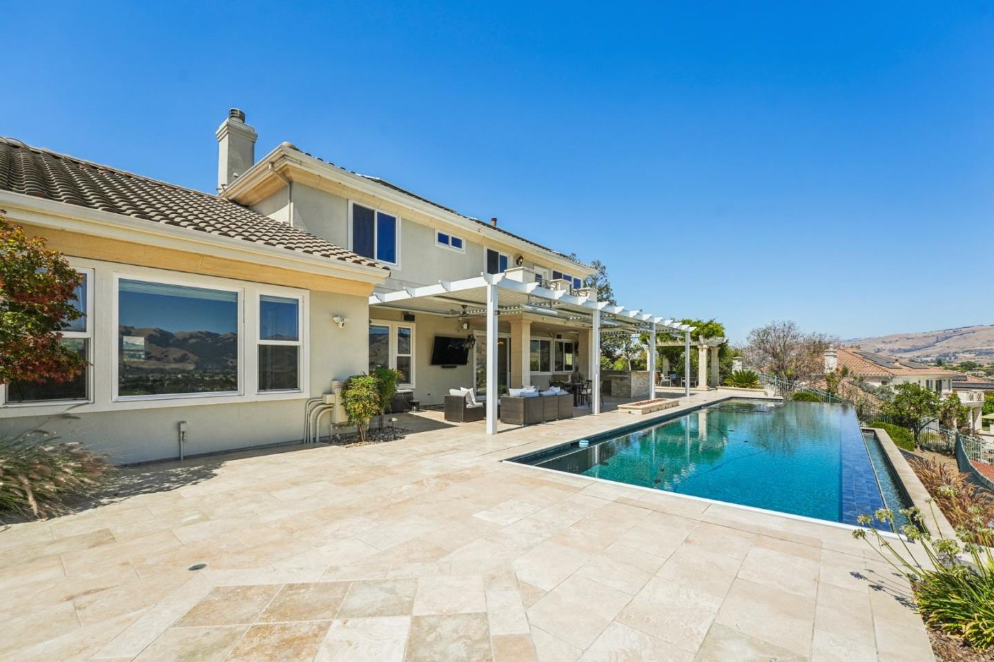 Detail Gallery Image 66 of 94 For 5142 Eastbourne Dr, San Jose,  CA 95138 - 6 Beds | 4/1 Baths