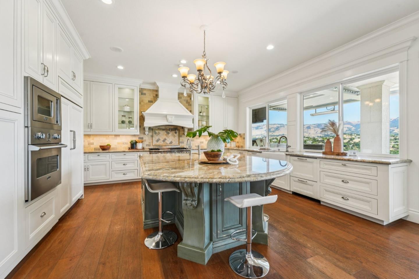 Detail Gallery Image 7 of 94 For 5142 Eastbourne Dr, San Jose,  CA 95138 - 6 Beds | 4/1 Baths