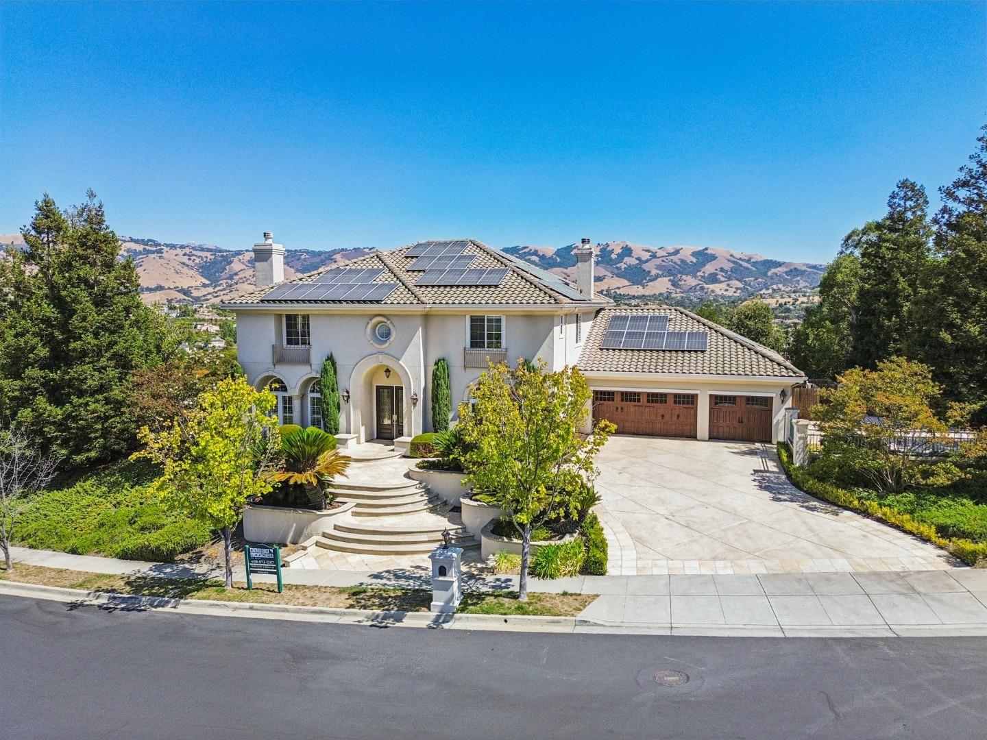 Detail Gallery Image 9 of 94 For 5142 Eastbourne Dr, San Jose,  CA 95138 - 6 Beds | 4/1 Baths