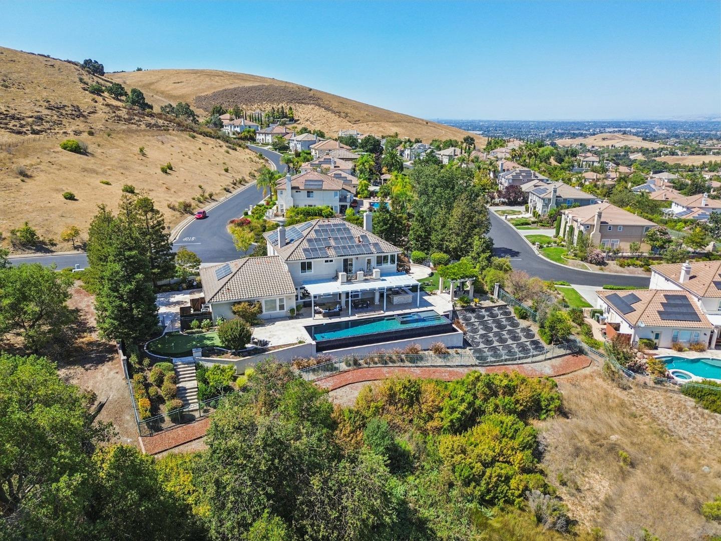 Detail Gallery Image 90 of 94 For 5142 Eastbourne Dr, San Jose,  CA 95138 - 6 Beds | 4/1 Baths