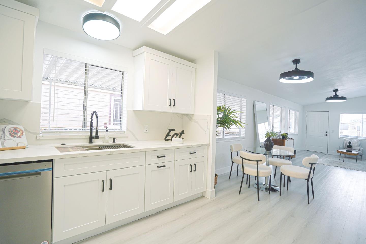 Detail Gallery Image 18 of 44 For 600 E Weddell #59,  Sunnyvale,  CA 94089 - 3 Beds | 2 Baths