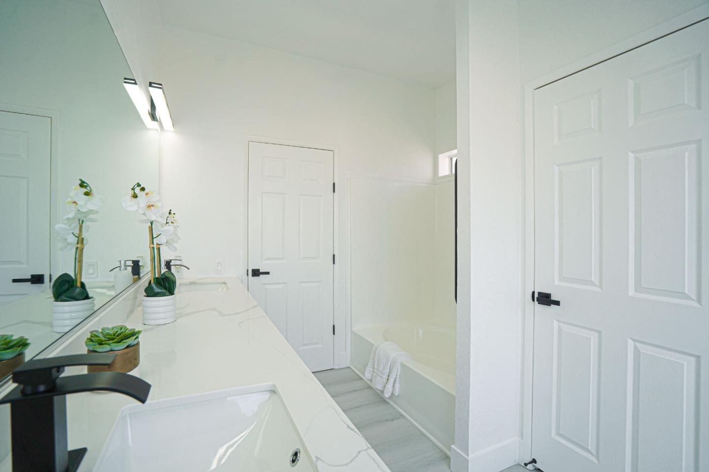 Detail Gallery Image 27 of 44 For 600 E Weddell #59,  Sunnyvale,  CA 94089 - 3 Beds | 2 Baths