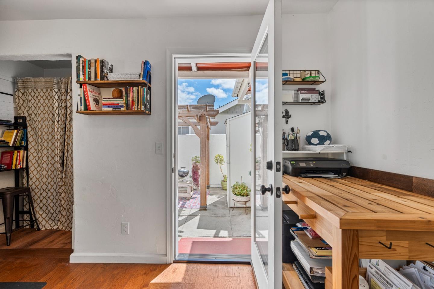 Detail Gallery Image 25 of 53 For 29 Buena Vista St, Salinas,  CA 93901 - 2 Beds | 1 Baths