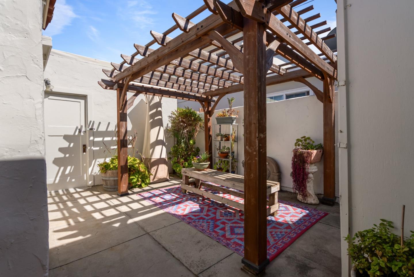 Detail Gallery Image 30 of 53 For 29 Buena Vista St, Salinas,  CA 93901 - 2 Beds | 1 Baths