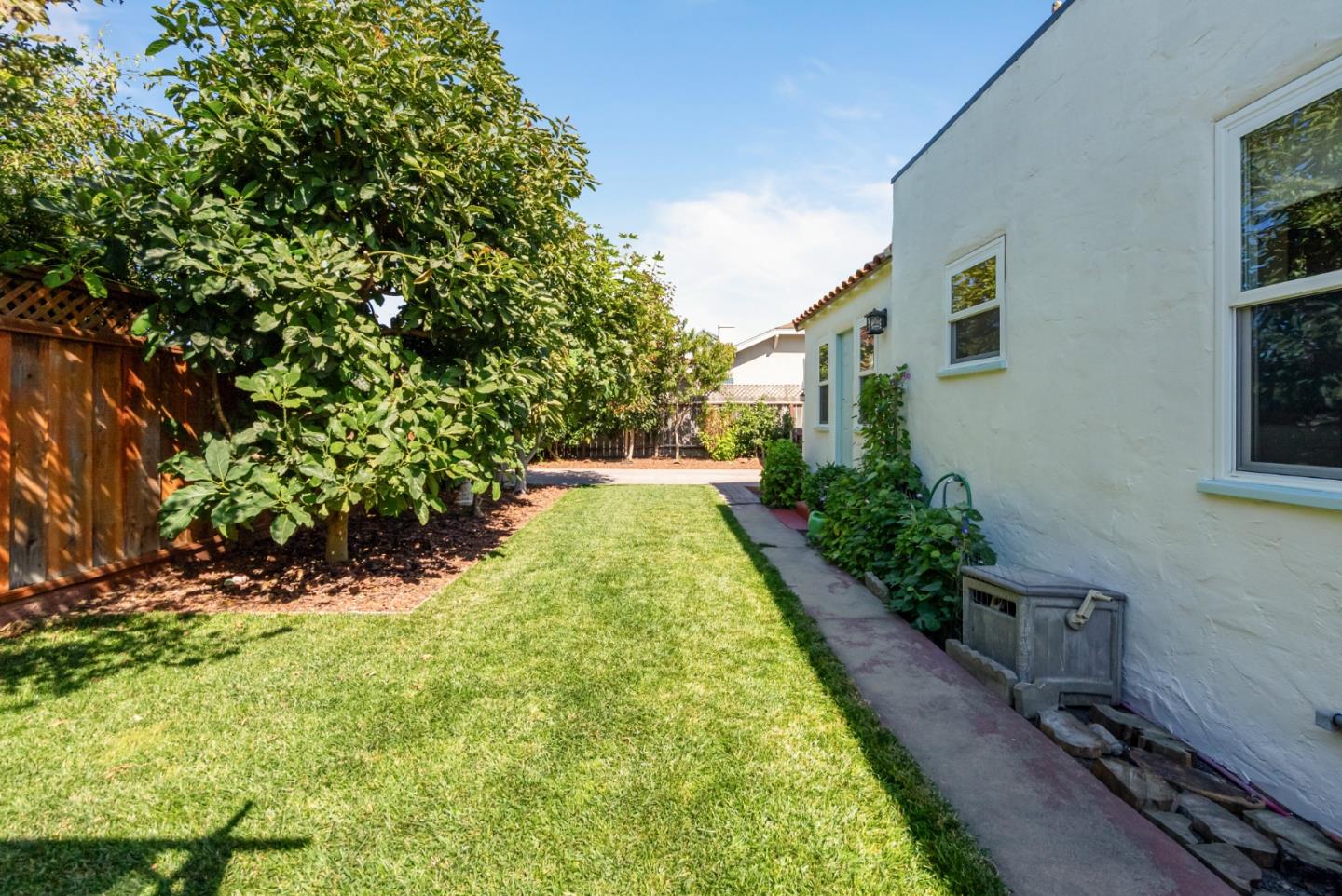 Detail Gallery Image 38 of 53 For 29 Buena Vista St, Salinas,  CA 93901 - 2 Beds | 1 Baths