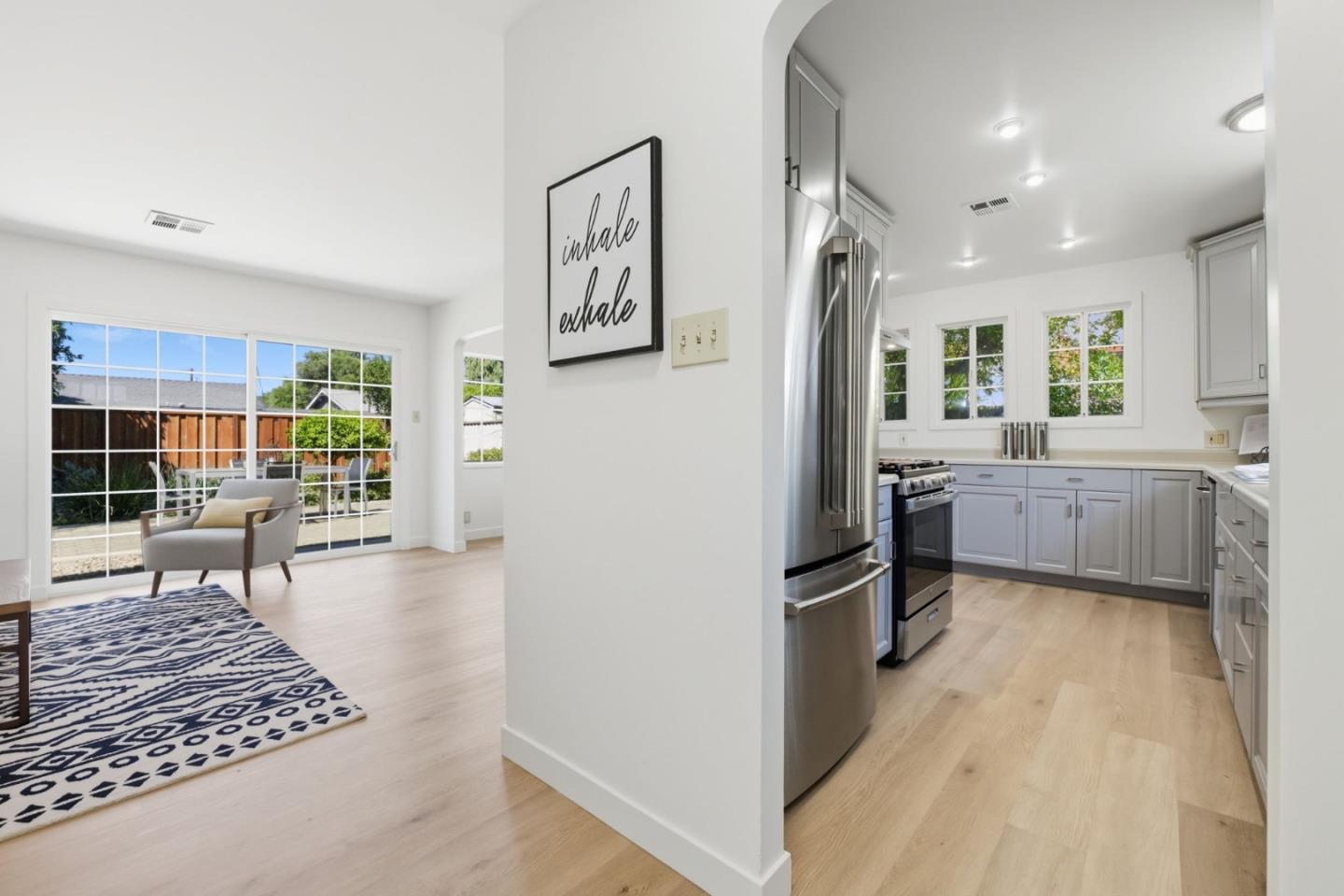 Detail Gallery Image 14 of 51 For 527 Salmon Dr, San Jose,  CA 95111 - 3 Beds | 2 Baths