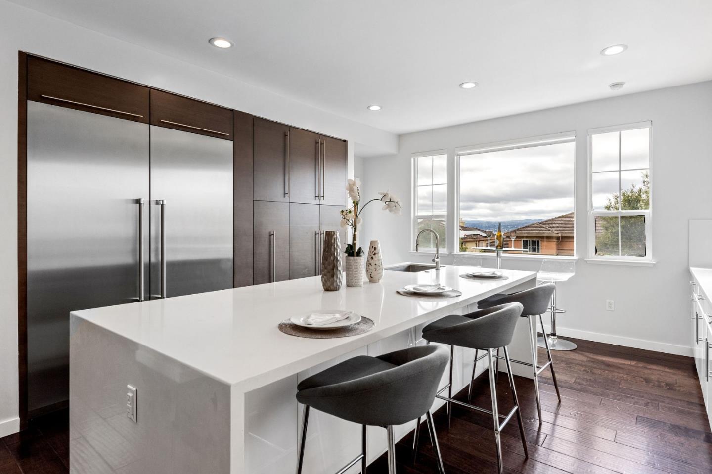 Detail Gallery Image 18 of 90 For 23 Pinnacle St, South San Francisco,  CA 94080 - 5 Beds | 4/1 Baths
