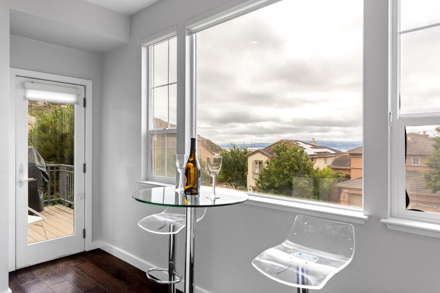 Detail Gallery Image 24 of 90 For 23 Pinnacle St, South San Francisco,  CA 94080 - 5 Beds | 4/1 Baths