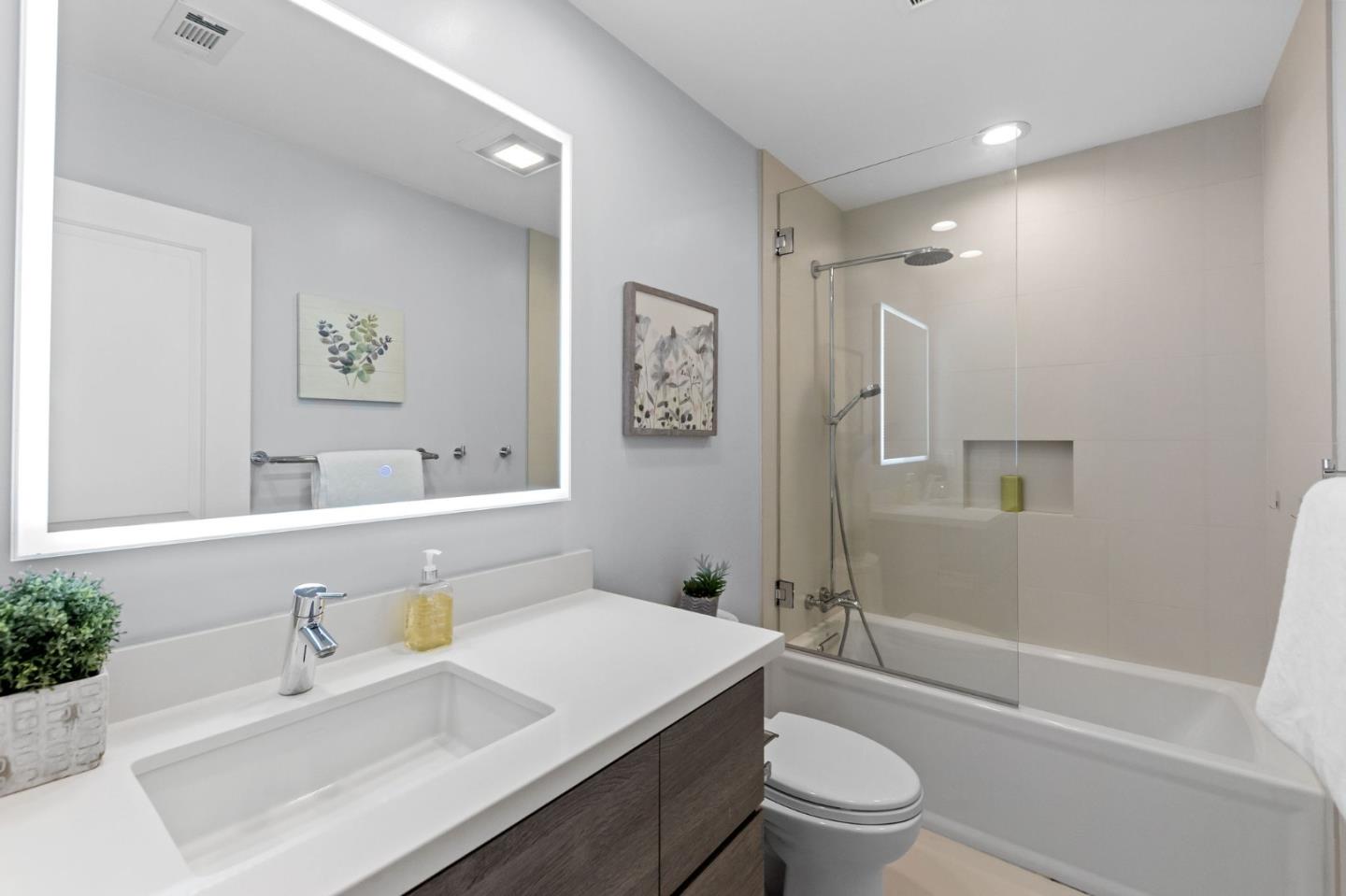 Detail Gallery Image 36 of 90 For 23 Pinnacle St, South San Francisco,  CA 94080 - 5 Beds | 4/1 Baths
